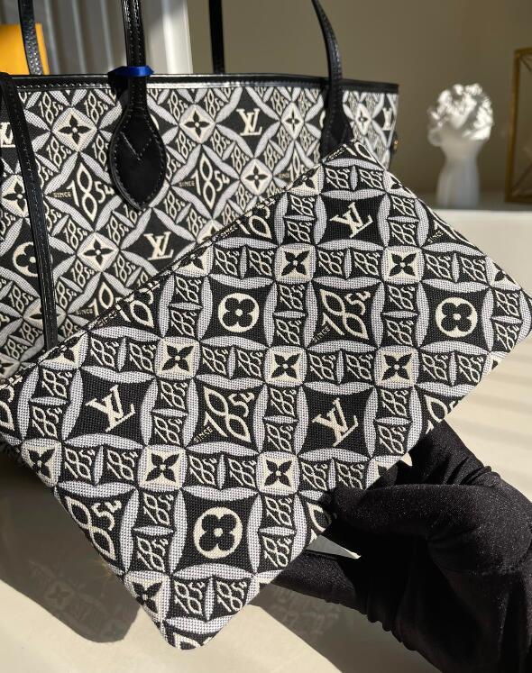 Luxe Touch Bags 

 - LTB Bags - 2551