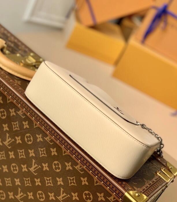 Luxe Touch Bags -   2386