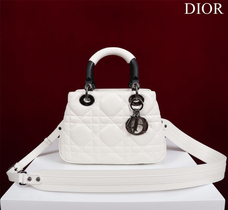 LTB - Luxe Touch Bags - 1786