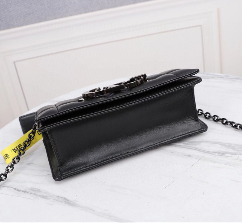 LTB - Luxe Touch Bags - 1823