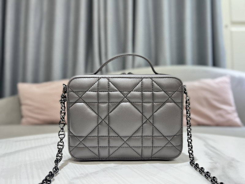 LTB - Luxe Touch Bags - 2025