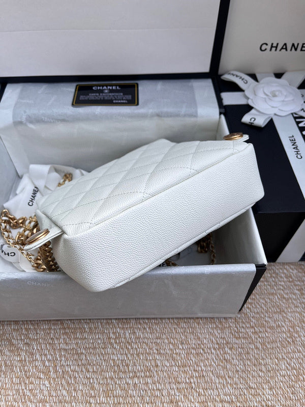 Luxe Touch Bags 

 -  Bags - 3385