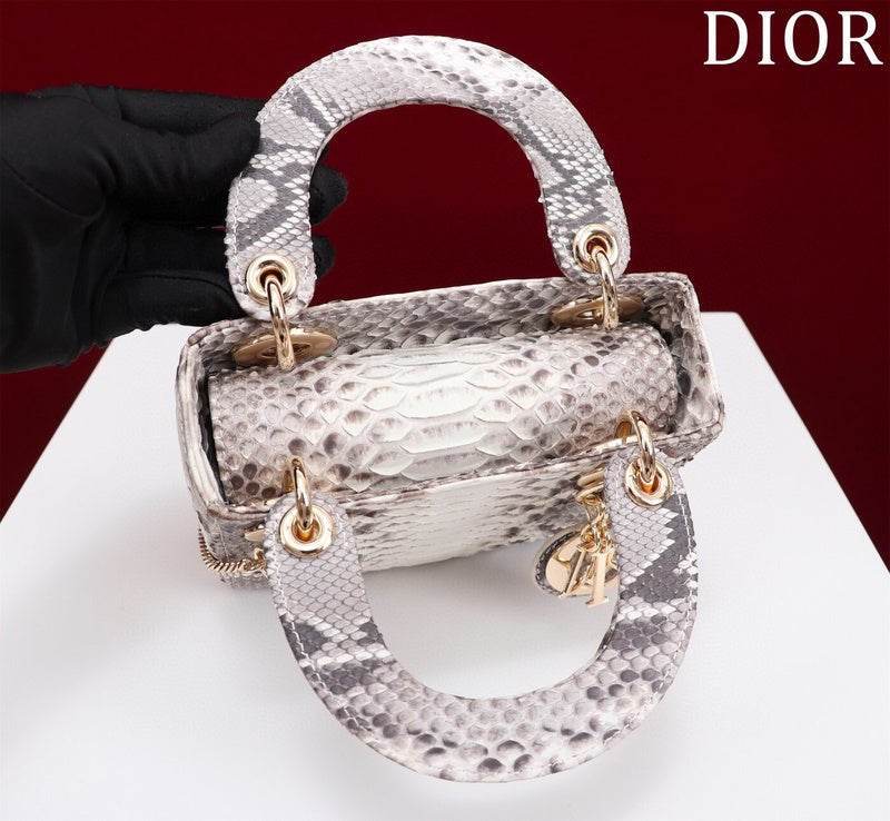 LTB - Luxe Touch Bags - 112