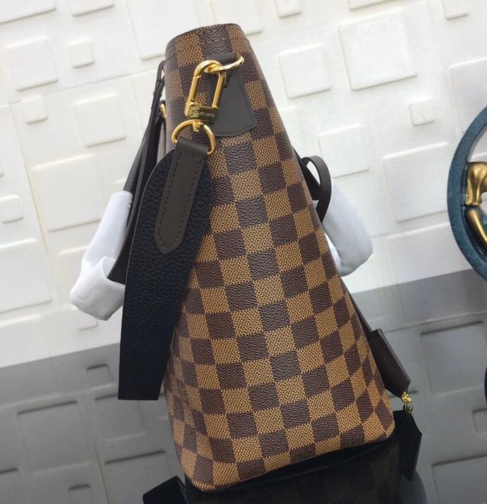 Luxe Touch Bags -   3022