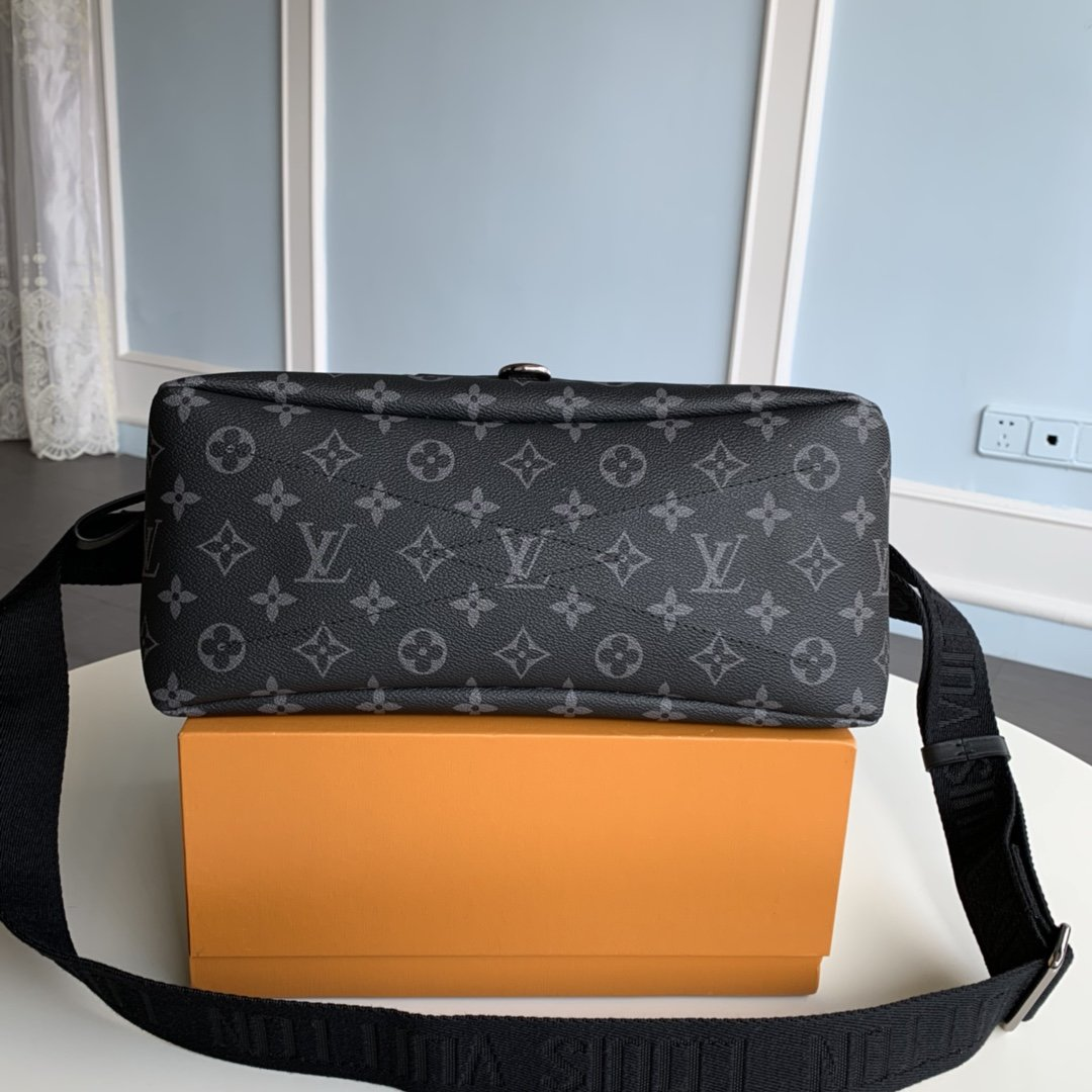 Luxe Touch Bags