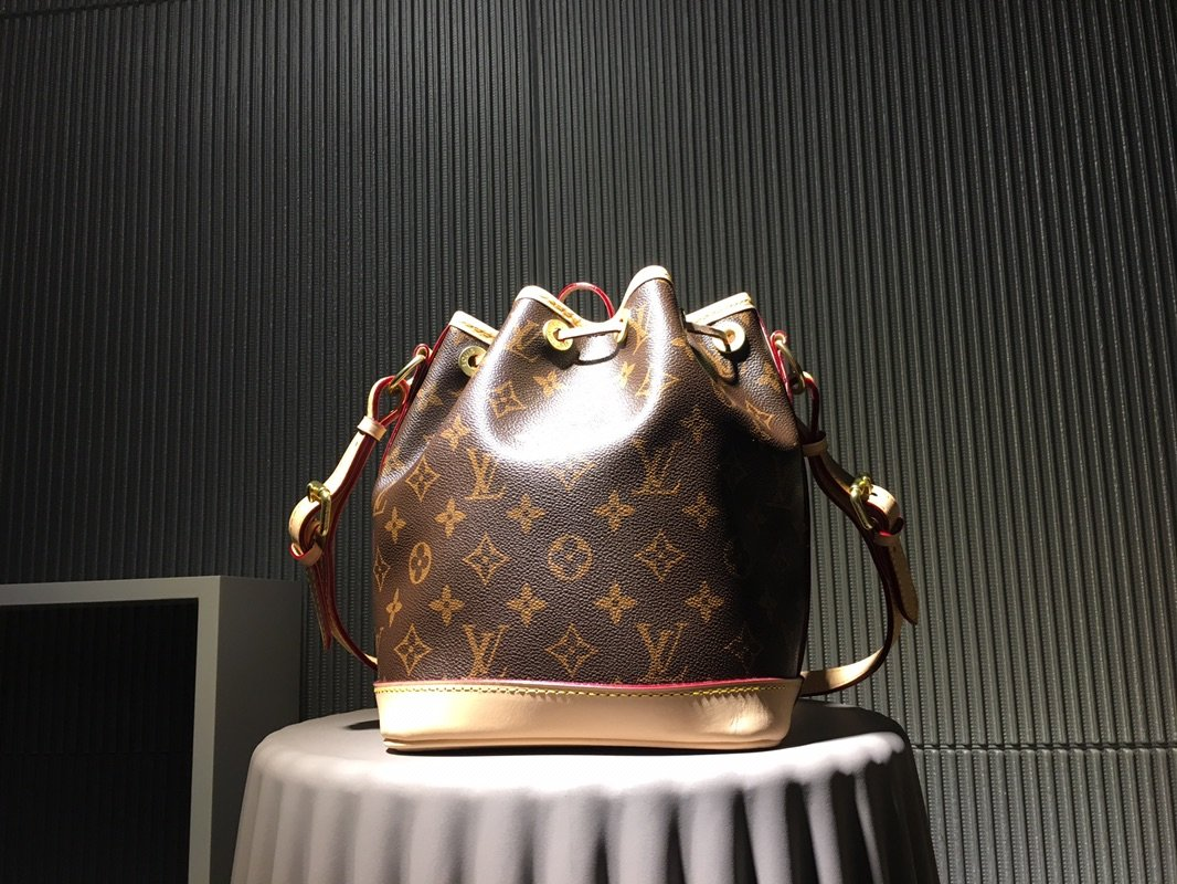 Luxe Touch Bags