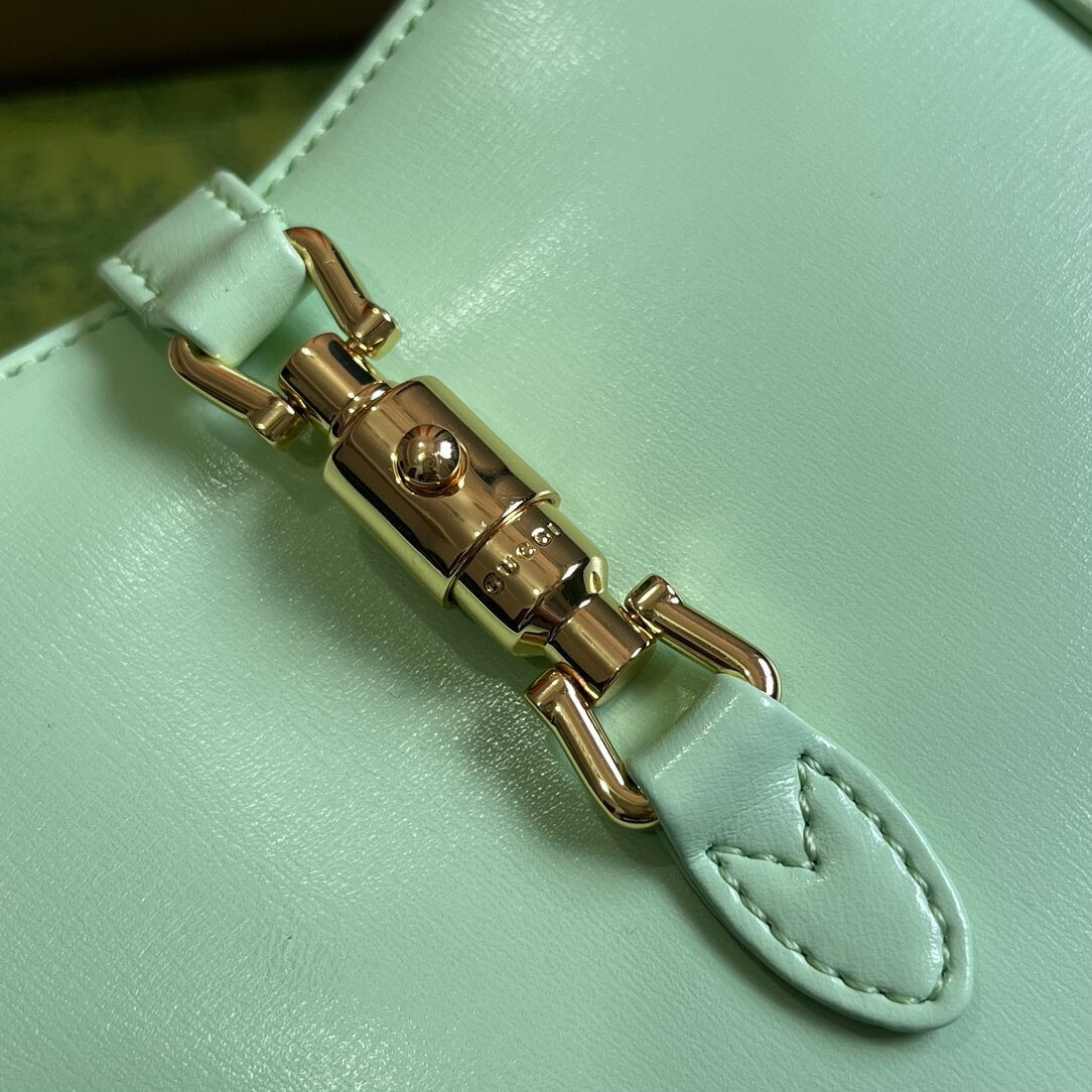 GG637091 Handbag subaxillary bag 19cm light green cowhide