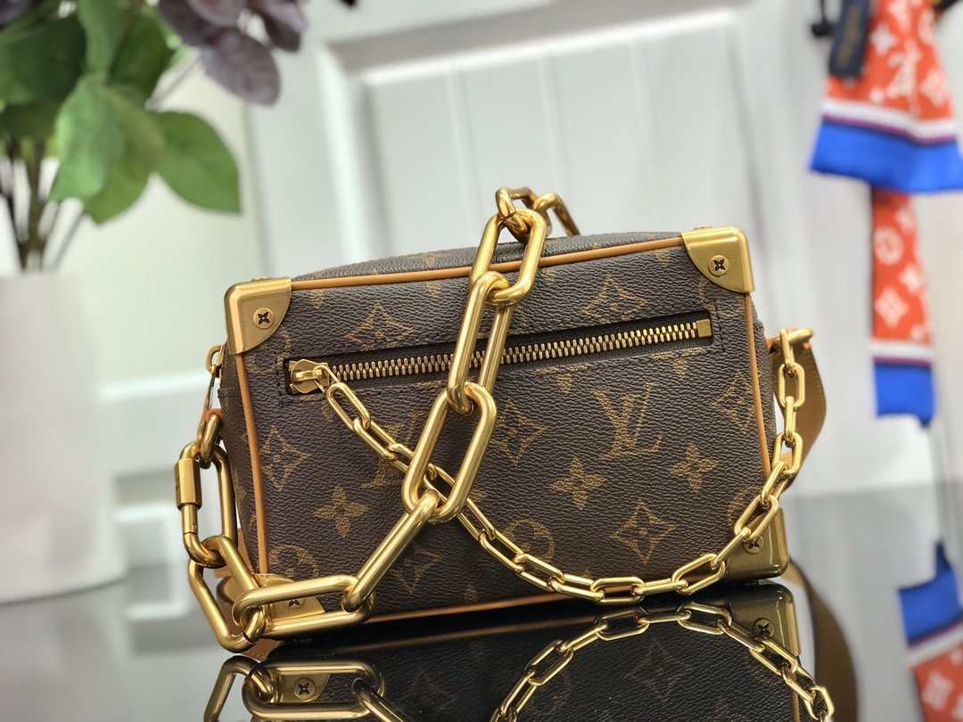 Luxe Touch Bags