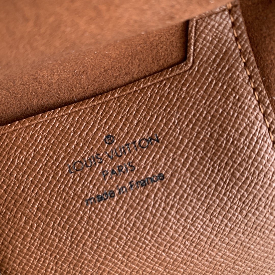 Luxe Touch Bags