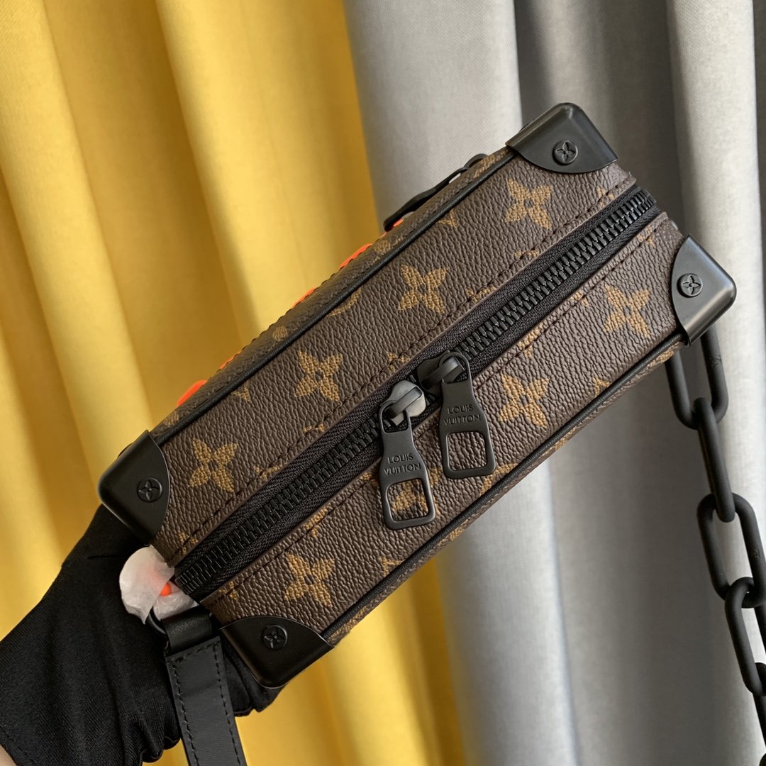 Luxe Touch Bags