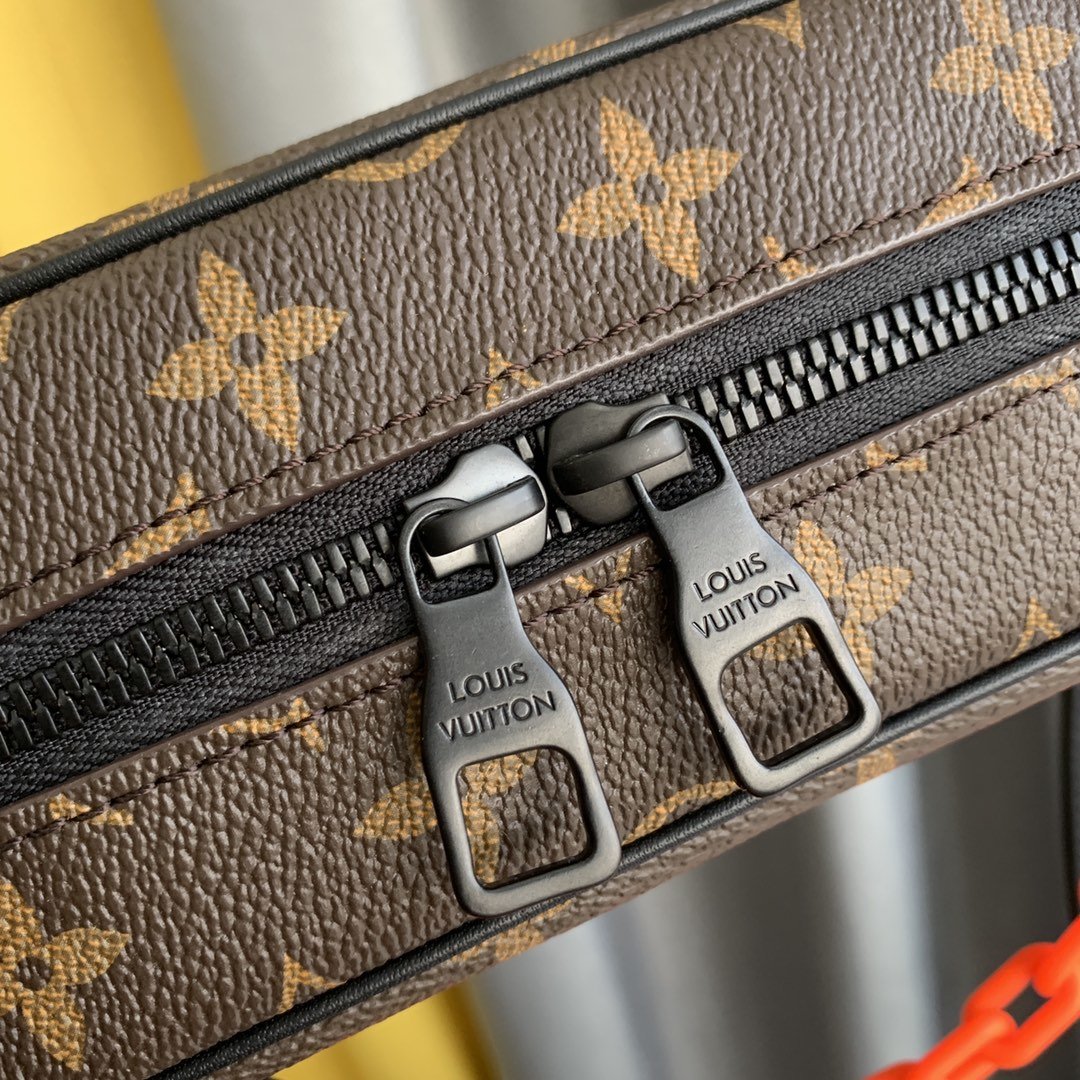 Luxe Touch Bags
