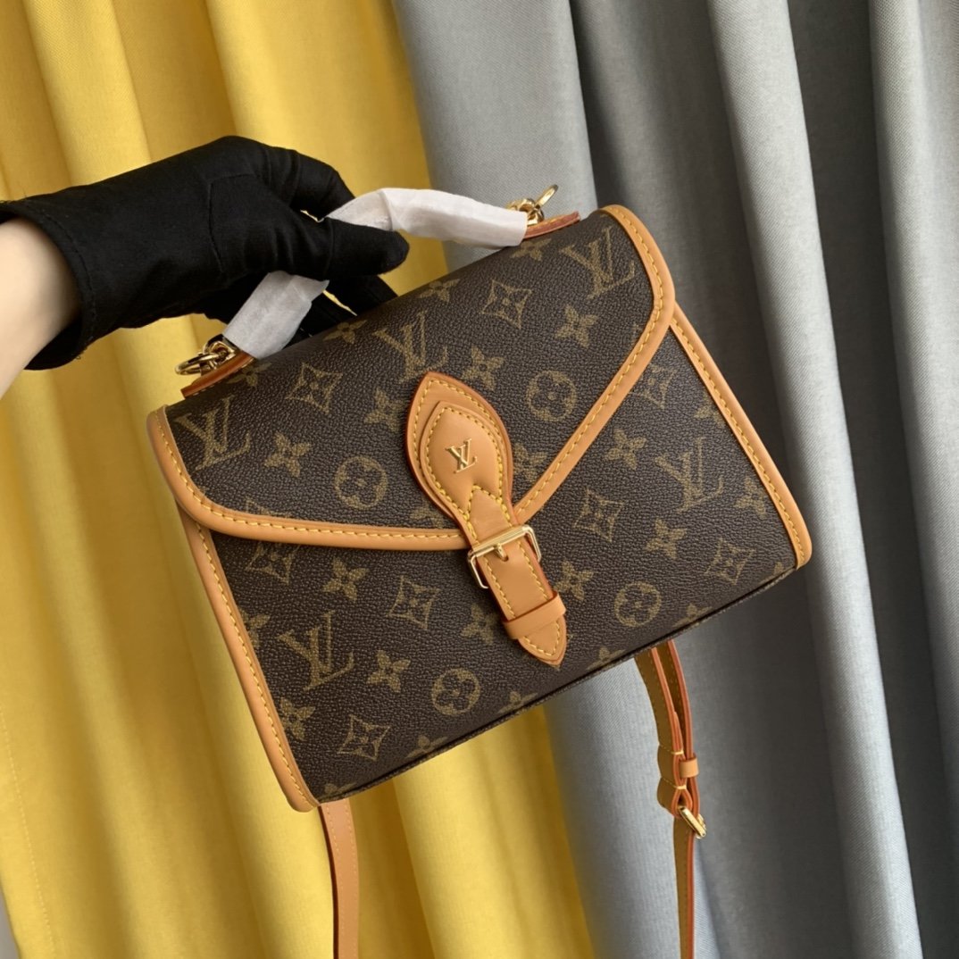 Luxe Touch Bags