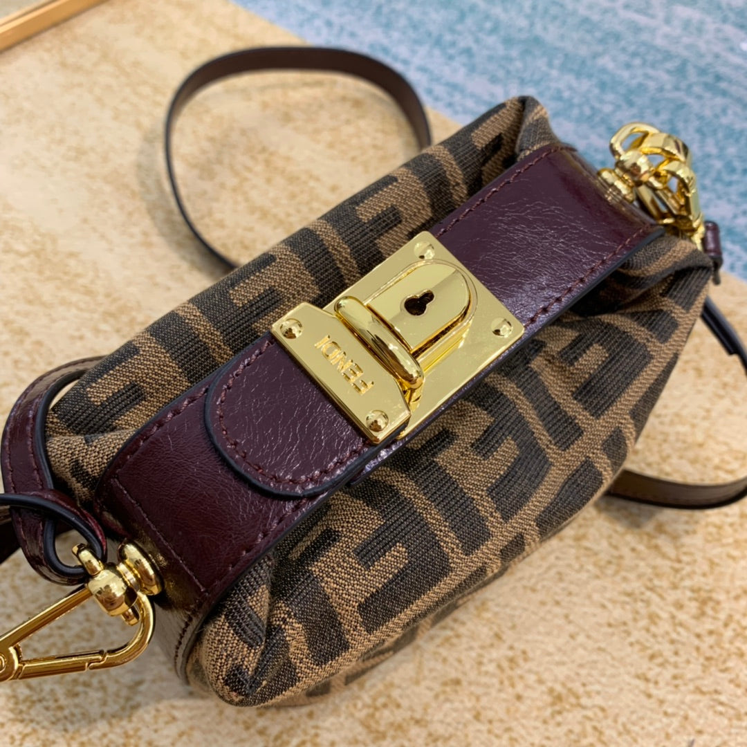 Luxe Touch Bags -  Bag - FED - 470