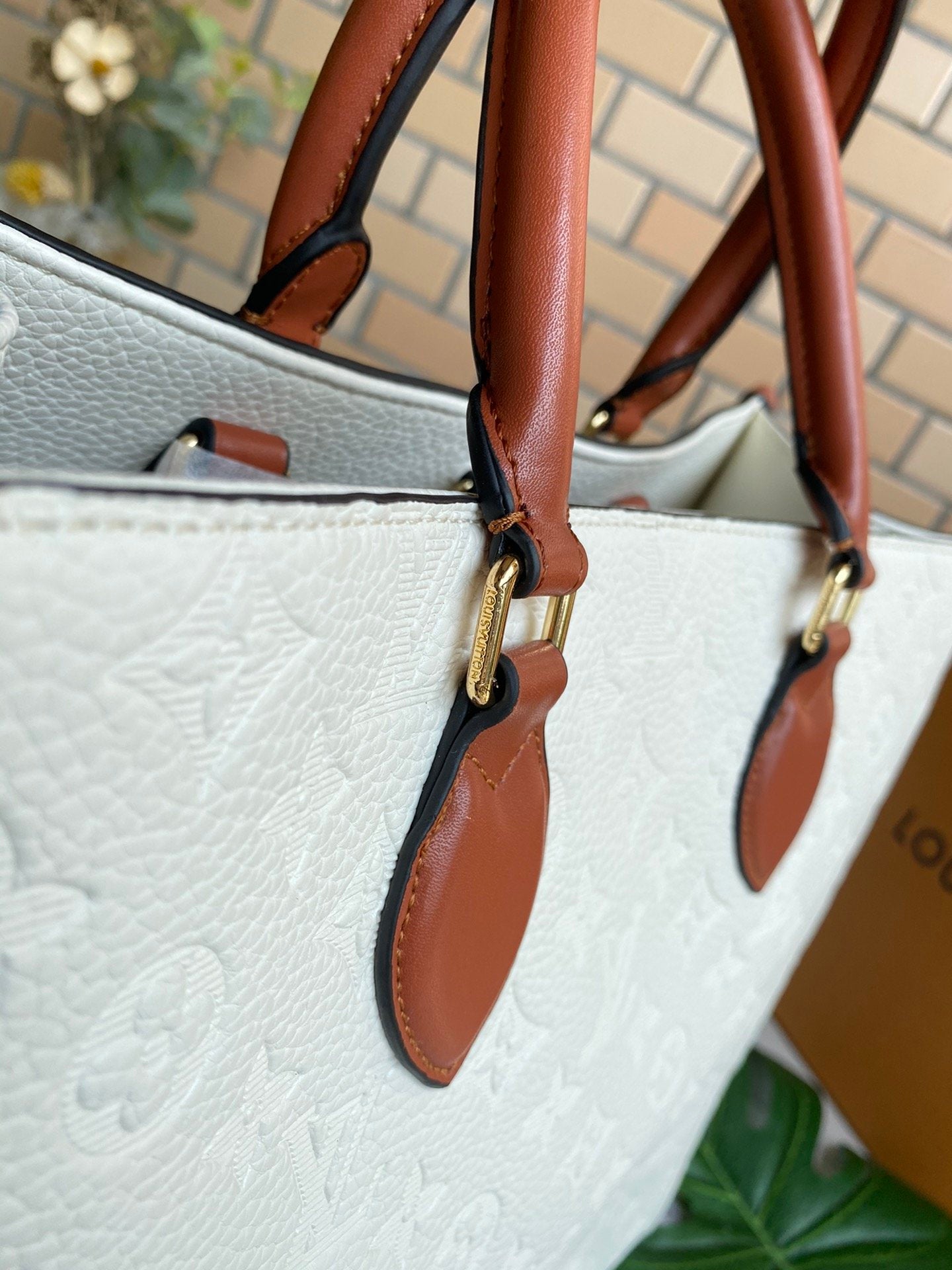 Luxe Touch Bags