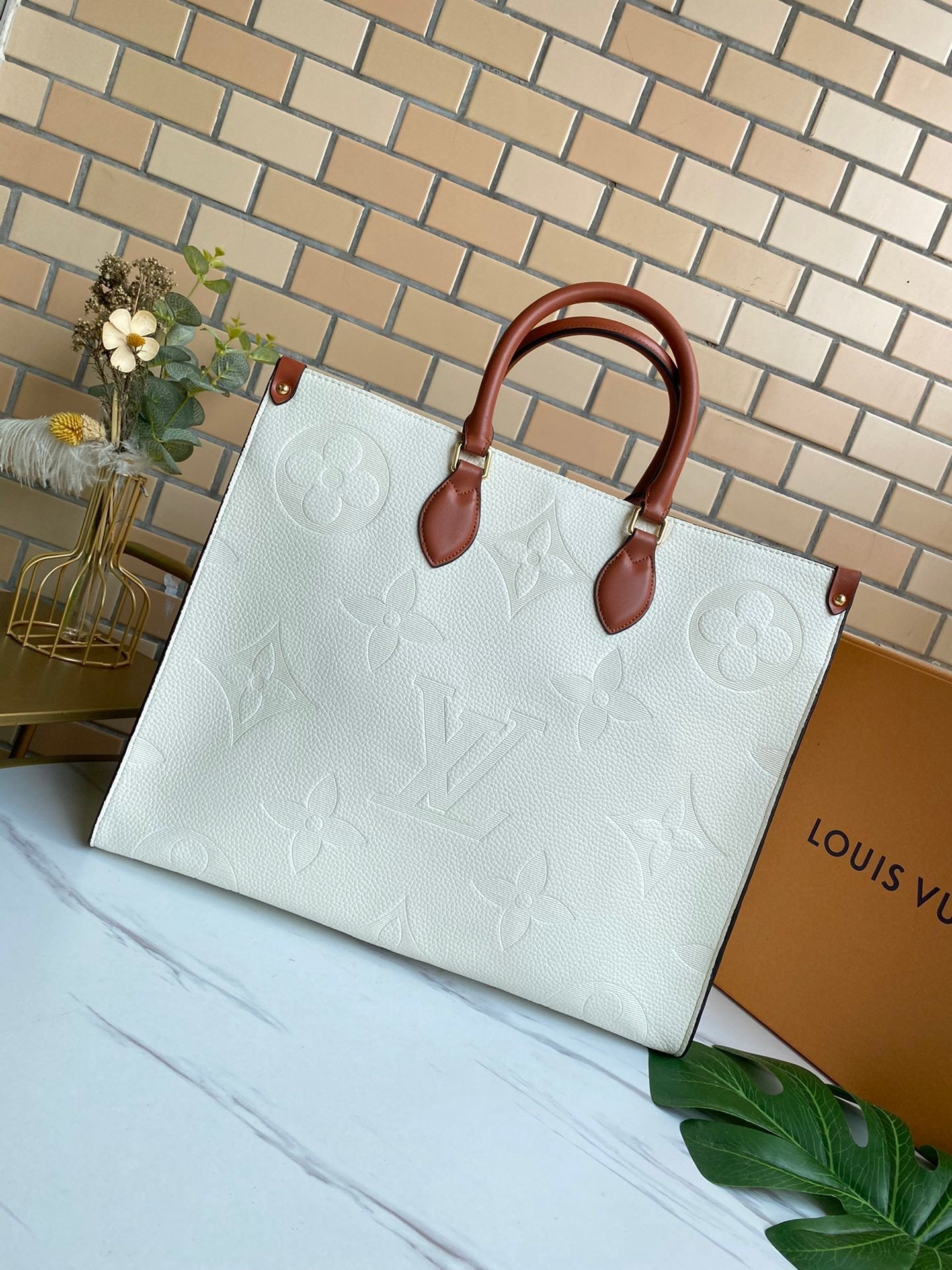 Luxe Touch Bags