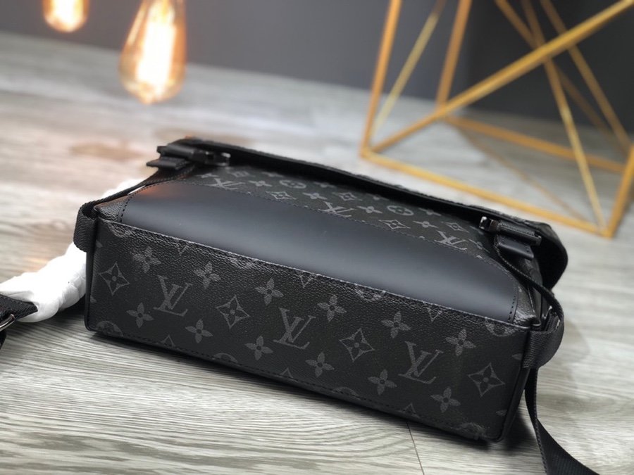 Luxe Touch Bags