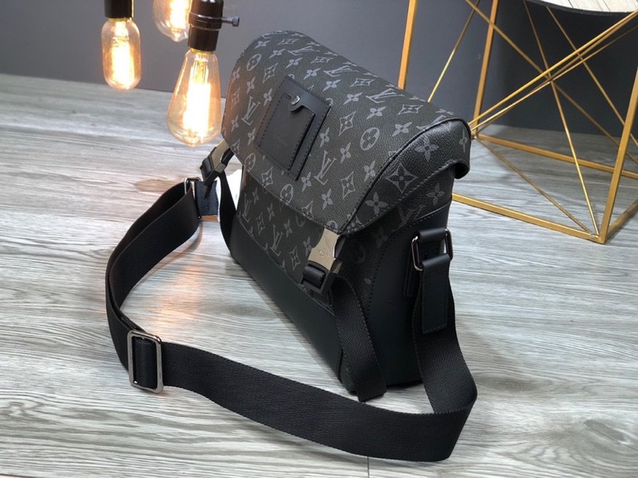 Luxe Touch Bags