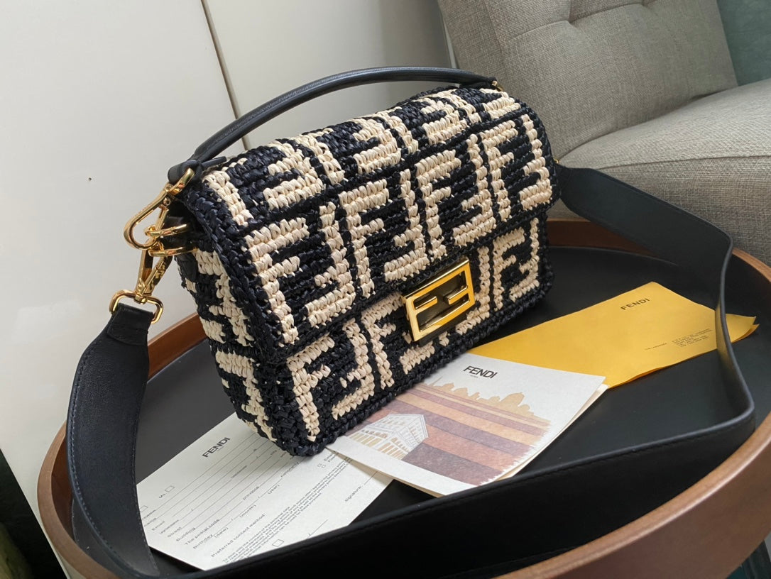 Luxe Touch -  Bag - FED - 428