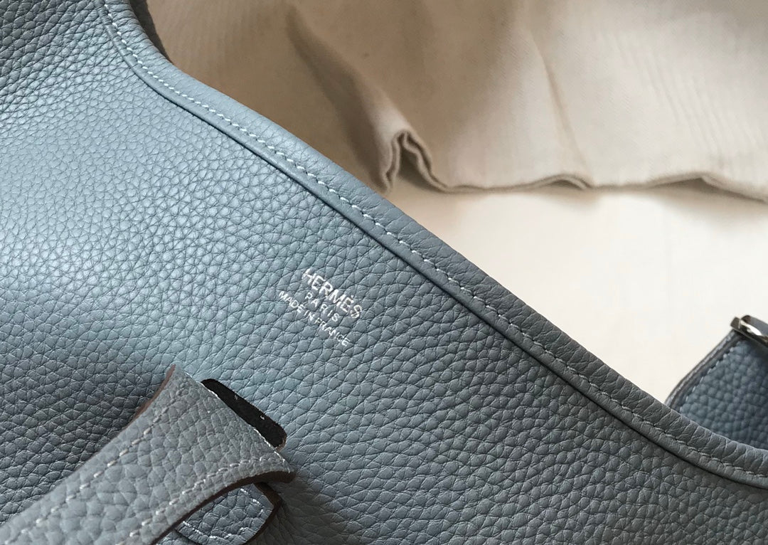 Luxe Touch- Fashion New Arrival Bag - HMS - 010