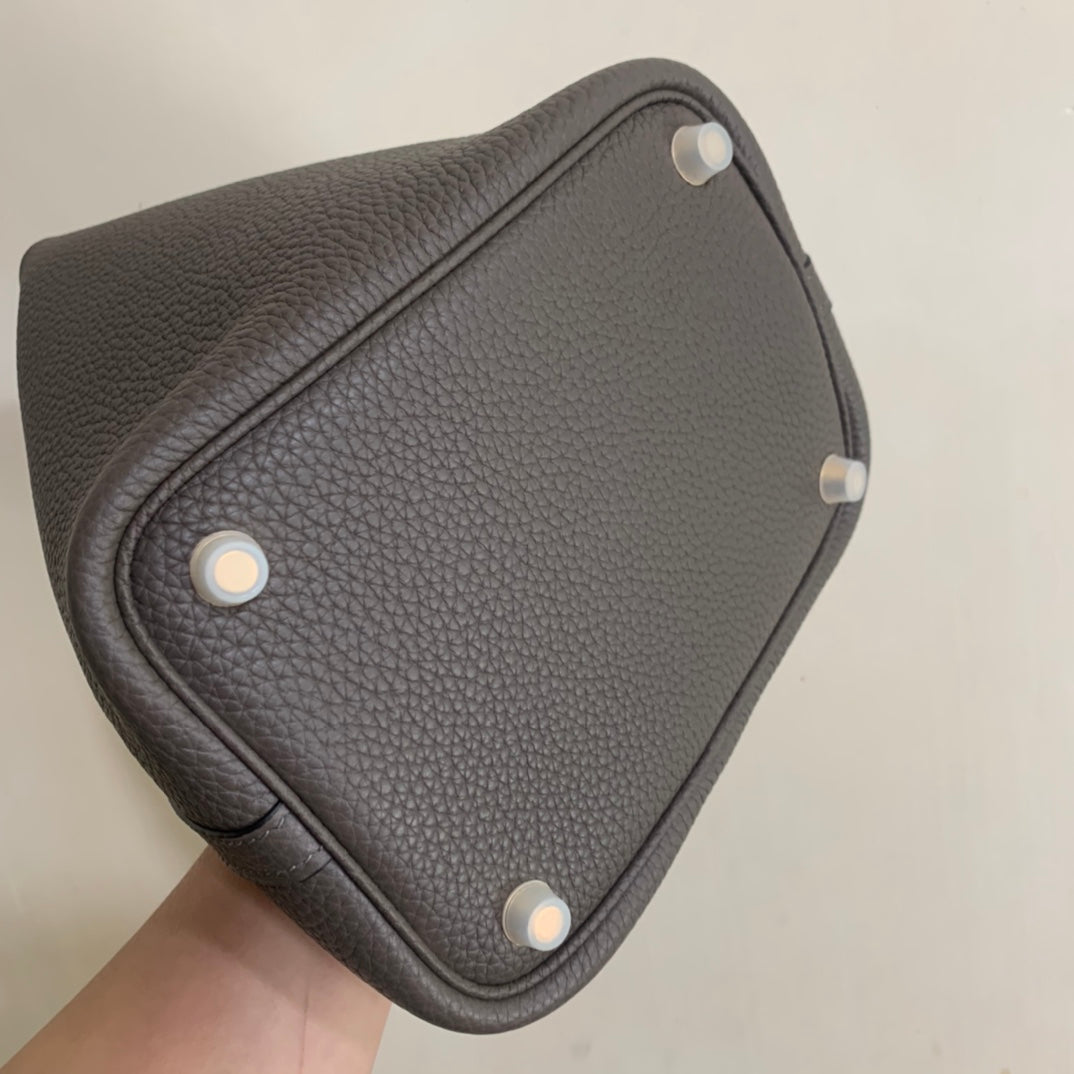 Luxe Touch- Fashion New Arrival Bag - HMS - 131