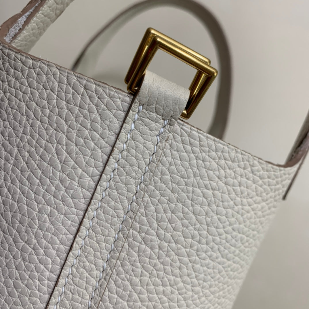 Luxe Touch- Fashion New Arrival Bag - HMS - 133