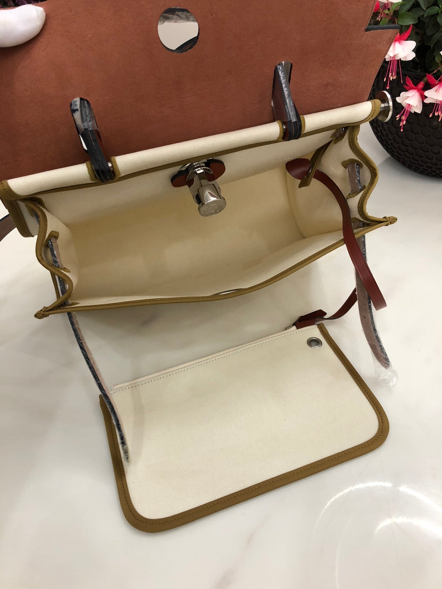 Luxe Touch- Fashion New Arrival Bag - HMS - 114