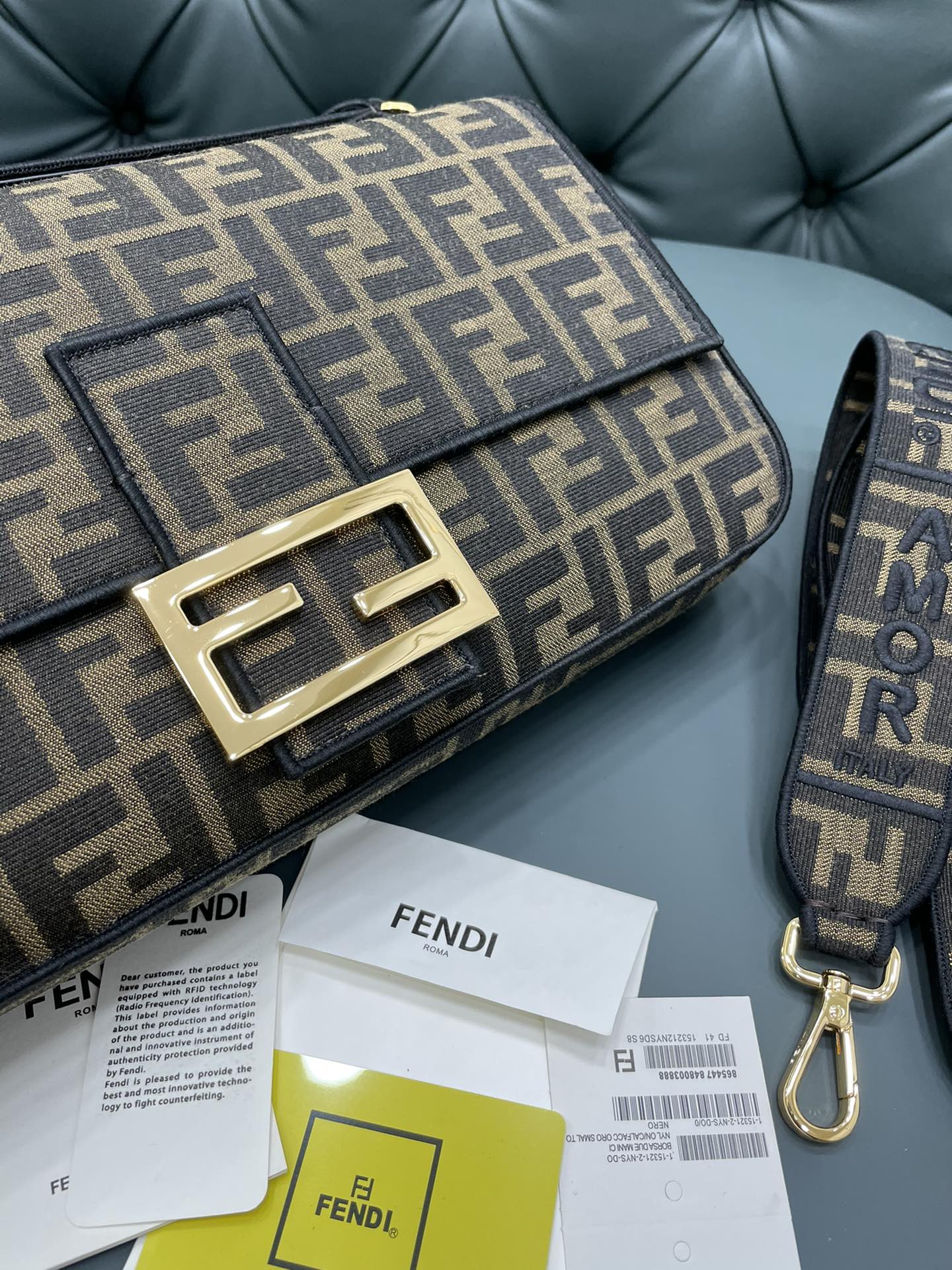 Luxe Touch -  Bag - FED - 218