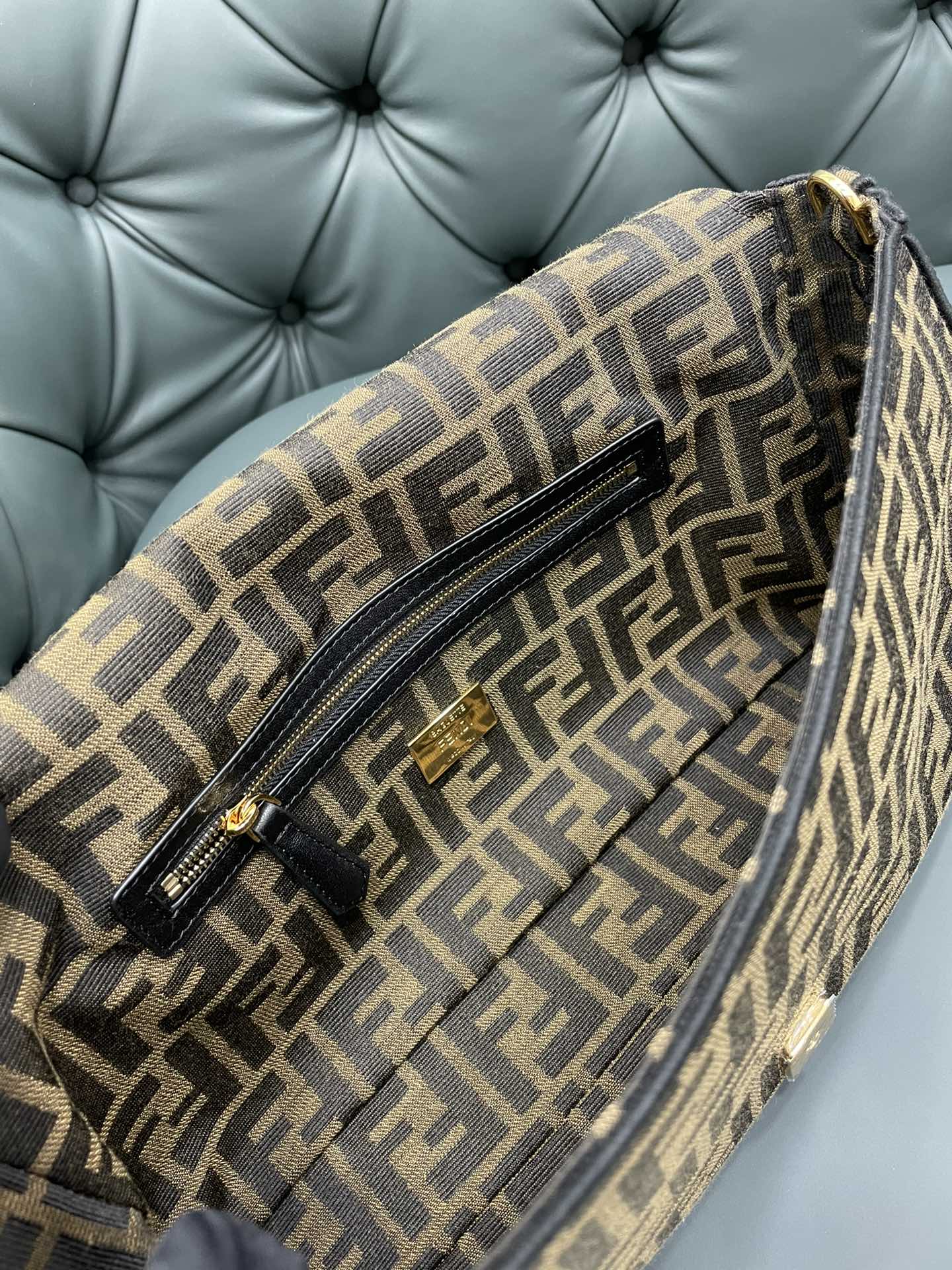 Luxe Touch -  Bag - FED - 218