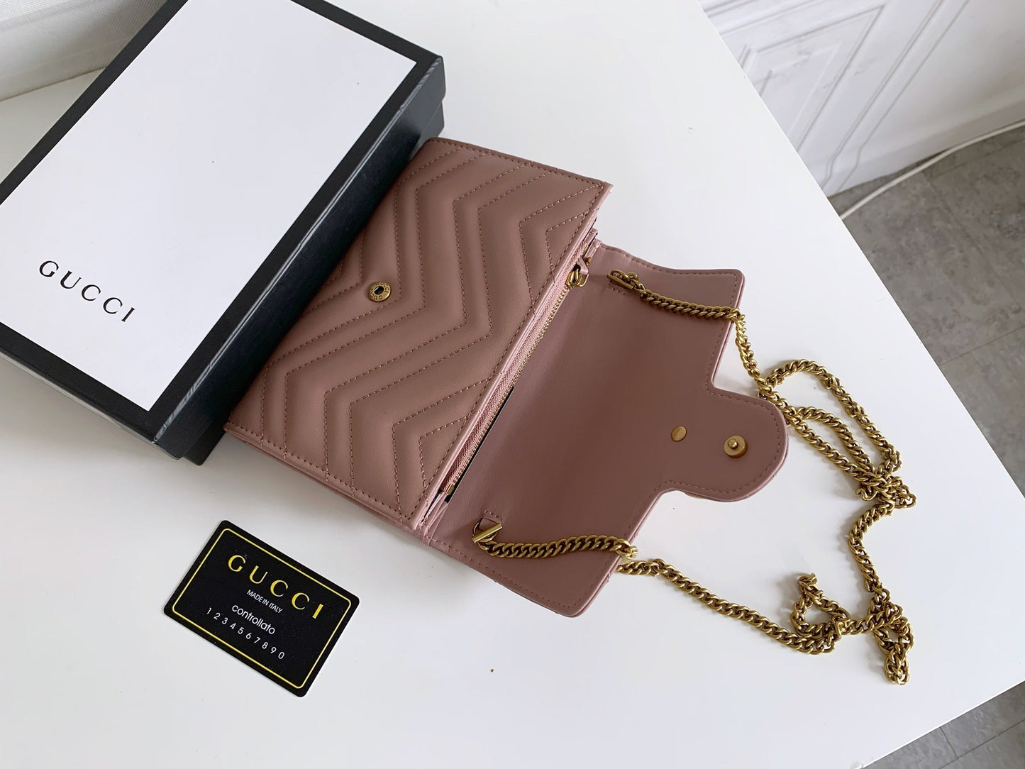 Elite Carryalls