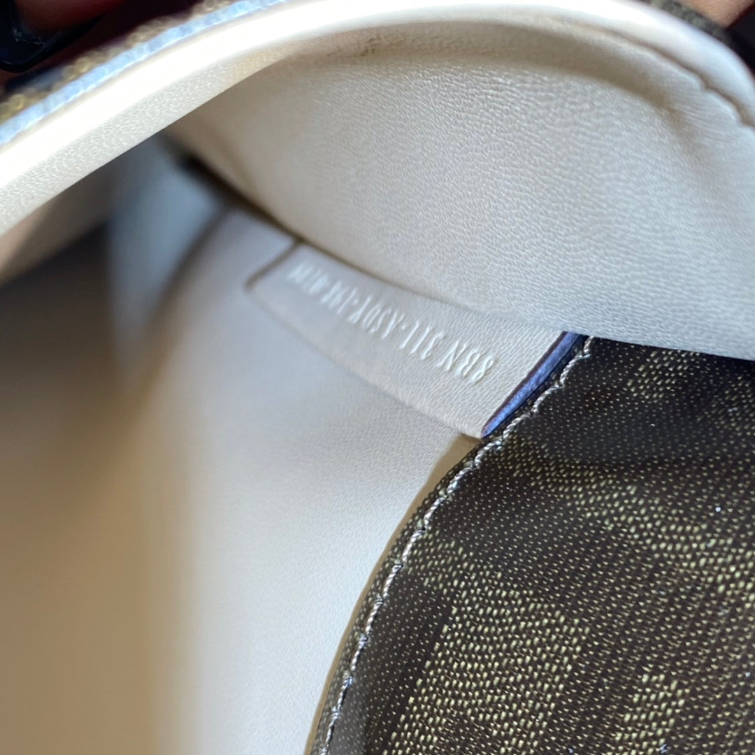 Luxe Touch Bags -  Bag - FED - 340