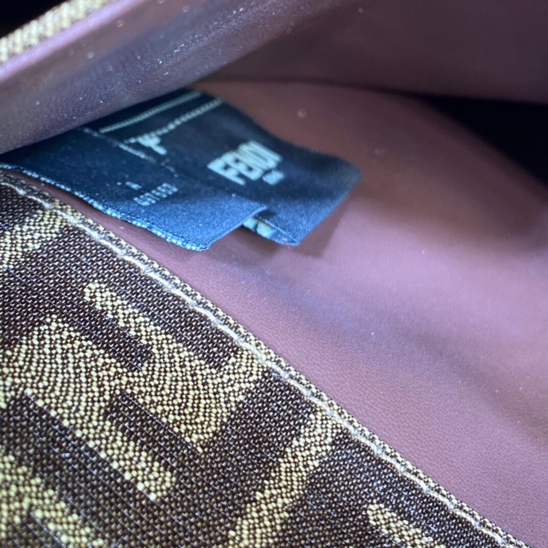 Luxe Touch -  Bag - FED - 345