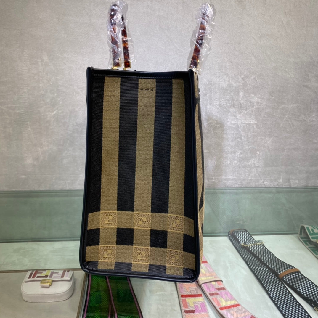 Luxe Touch -  Bag - FED - 372