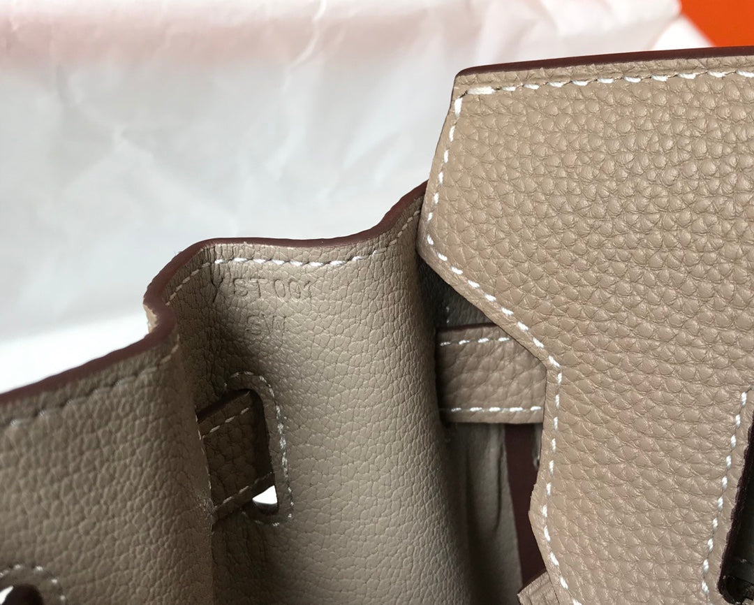 Luxe Touch- Fashion New Arrival Bag - HMS - 076