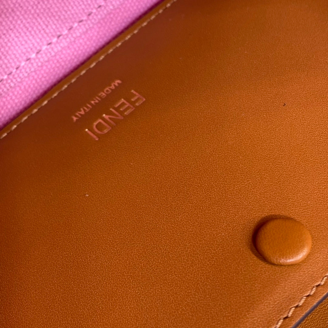 Luxe Touch -  Bag - FED - 404