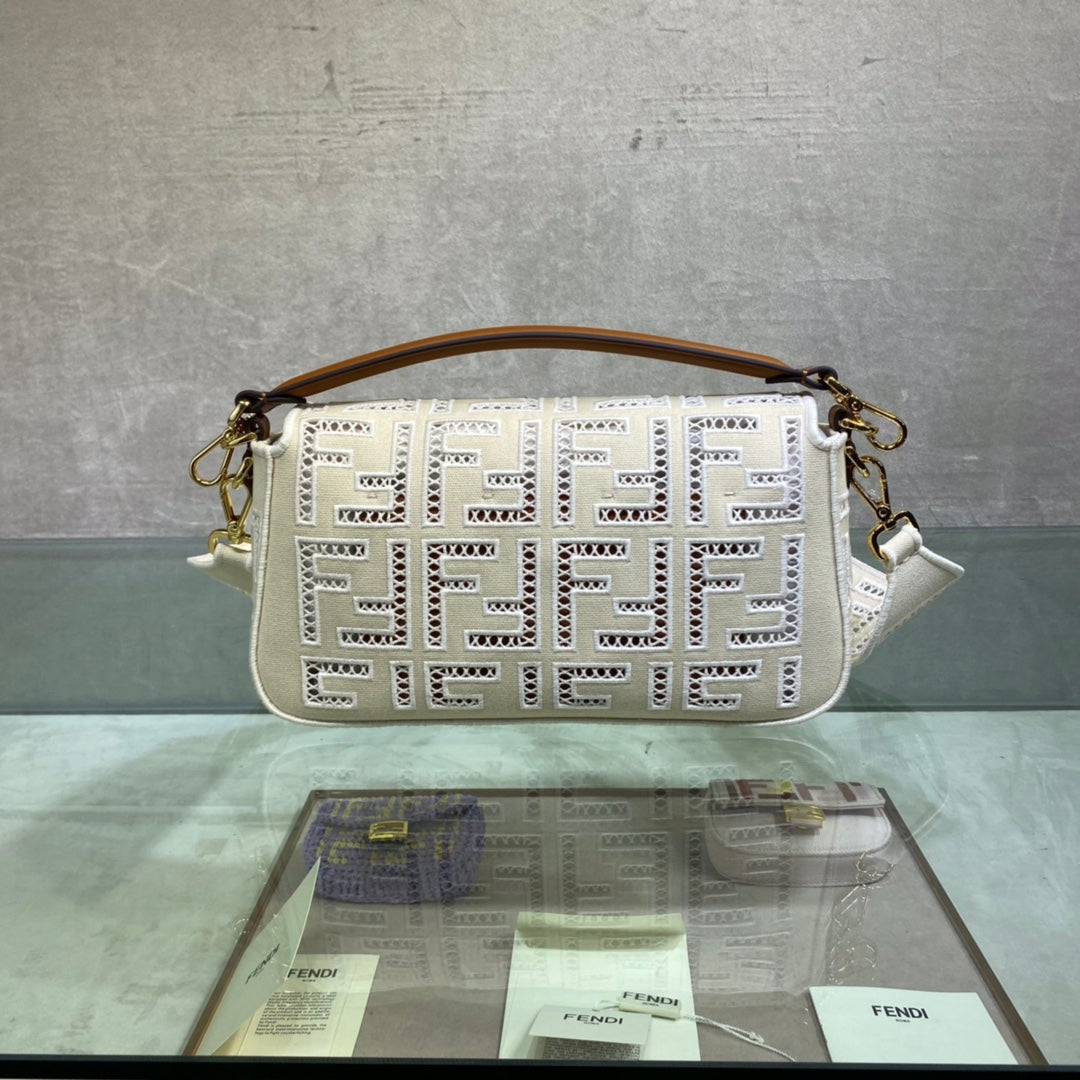 Luxe Touch -  Bag - FED - 405