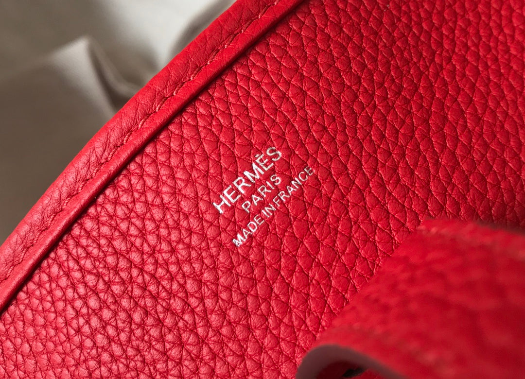 Luxe Touch- Fashion New Arrival Bag - HMS - 009