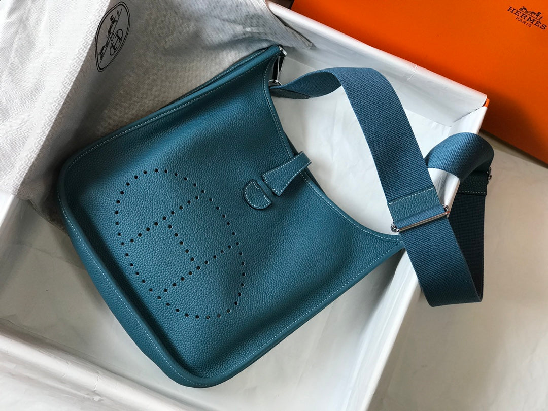 Luxe Touch- Fashion New Arrival Bag - HMS - 018