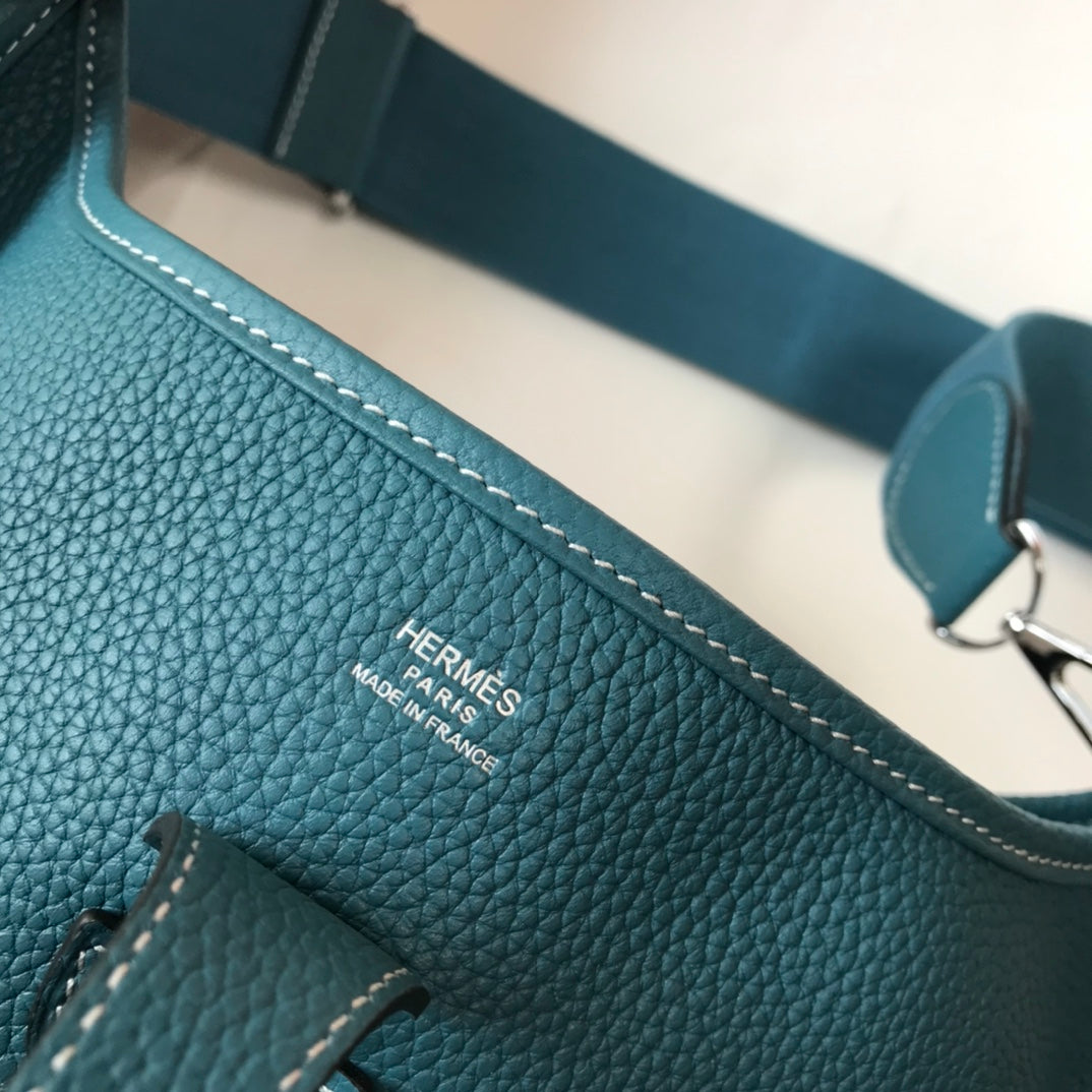 Luxe Touch- Fashion New Arrival Bag - HMS - 018