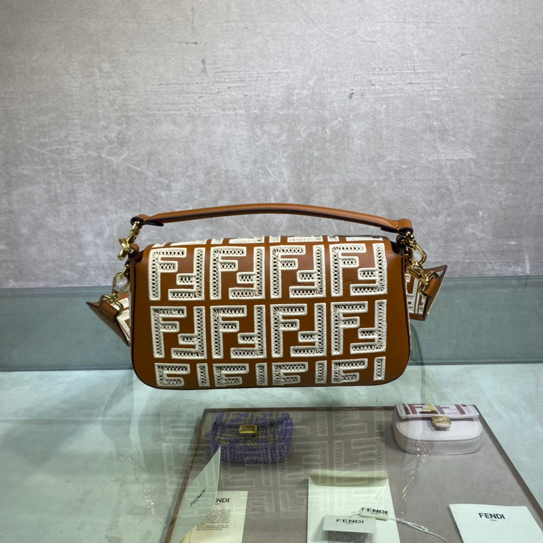 Luxe Touch -  Bag - FED - 402