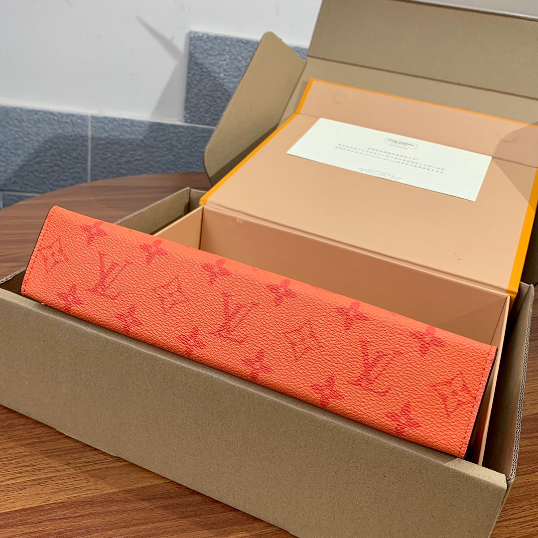 Luxe Touch Bags