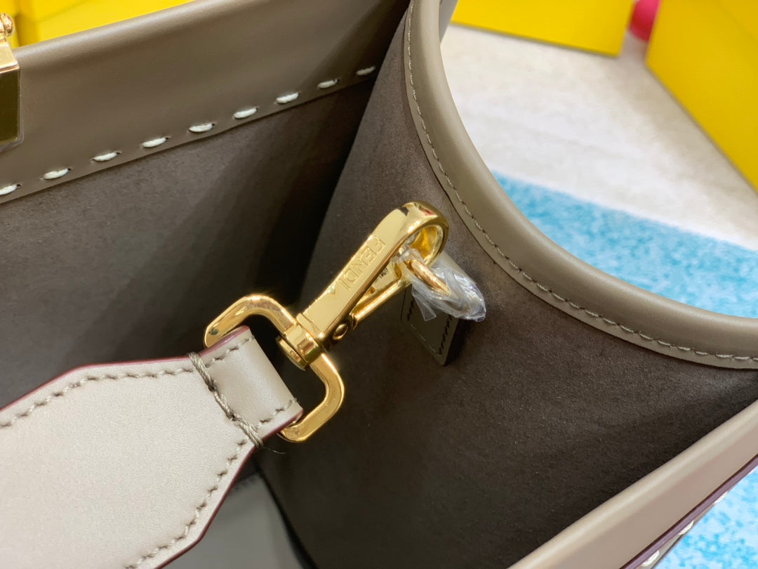Luxe Touch -  Bag - FED - 357