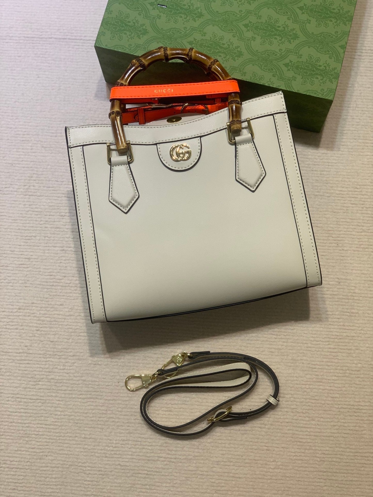 Elite Carryalls