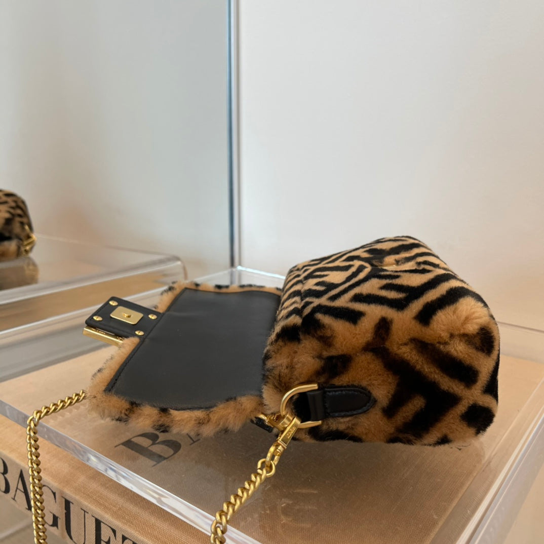 Luxe Touch Bags -  Bag - FED - 311