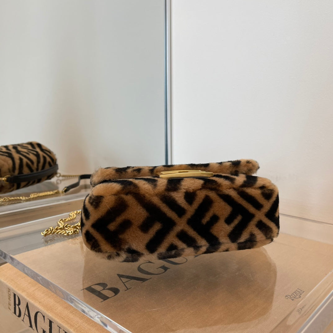 Luxe Touch Bags -  Bag - FED - 311
