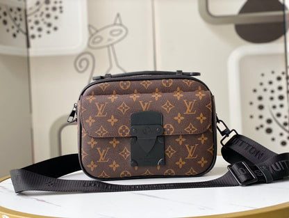 Luxe Touch Bags