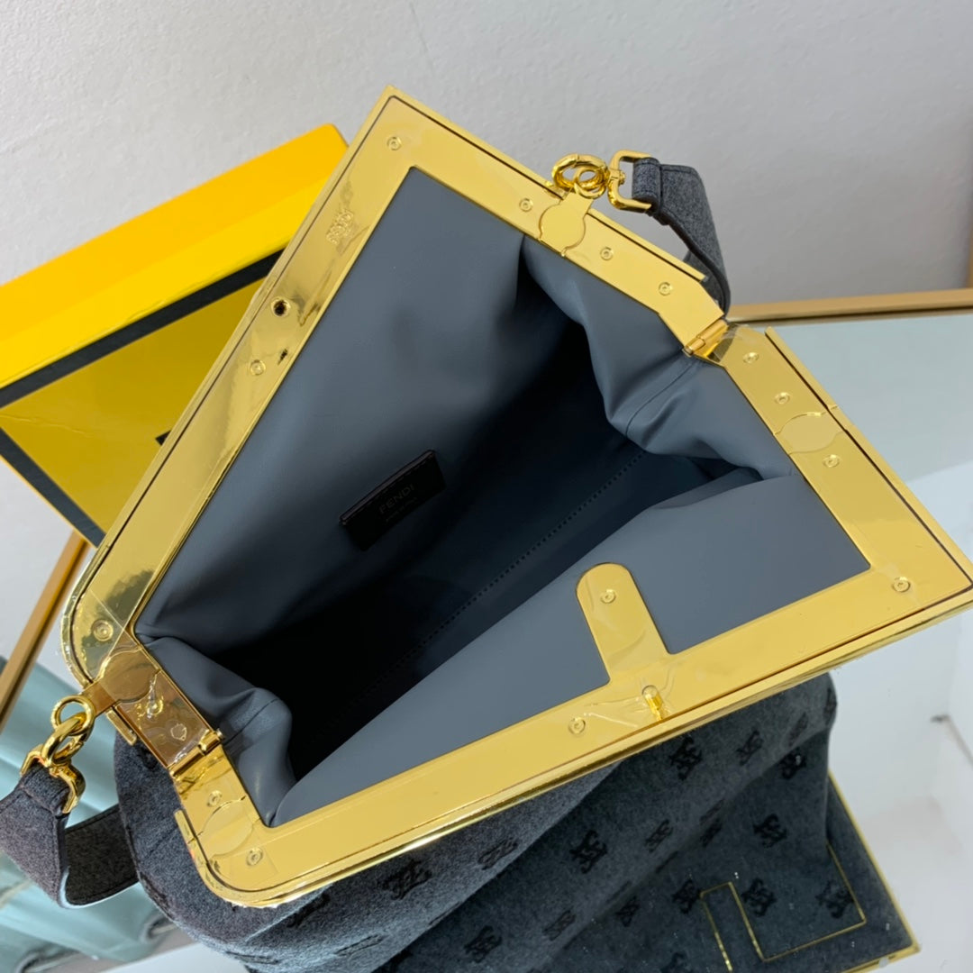 Luxe Touch -  Bag - FED - 321