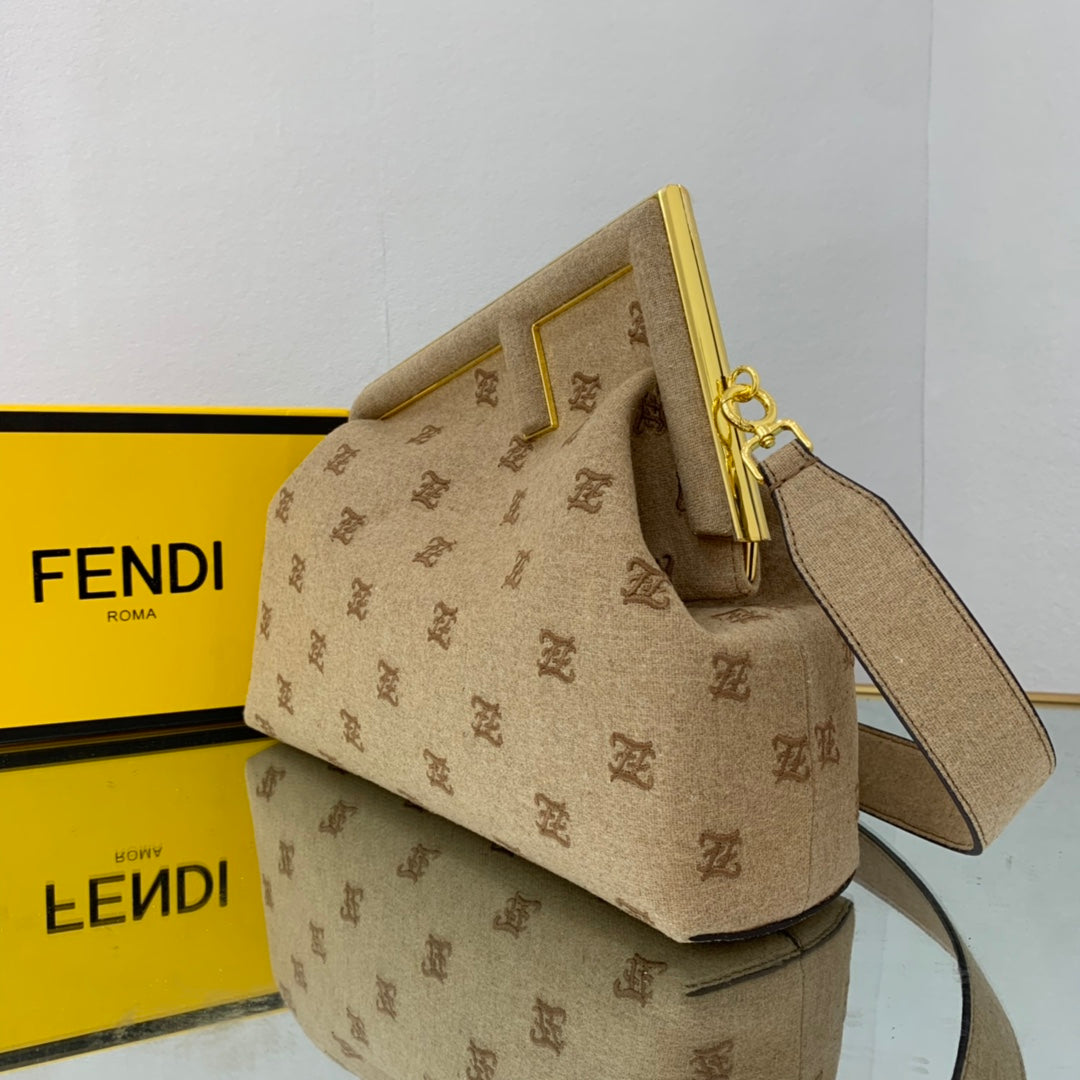 Luxe Touch -  Bag - FED - 323