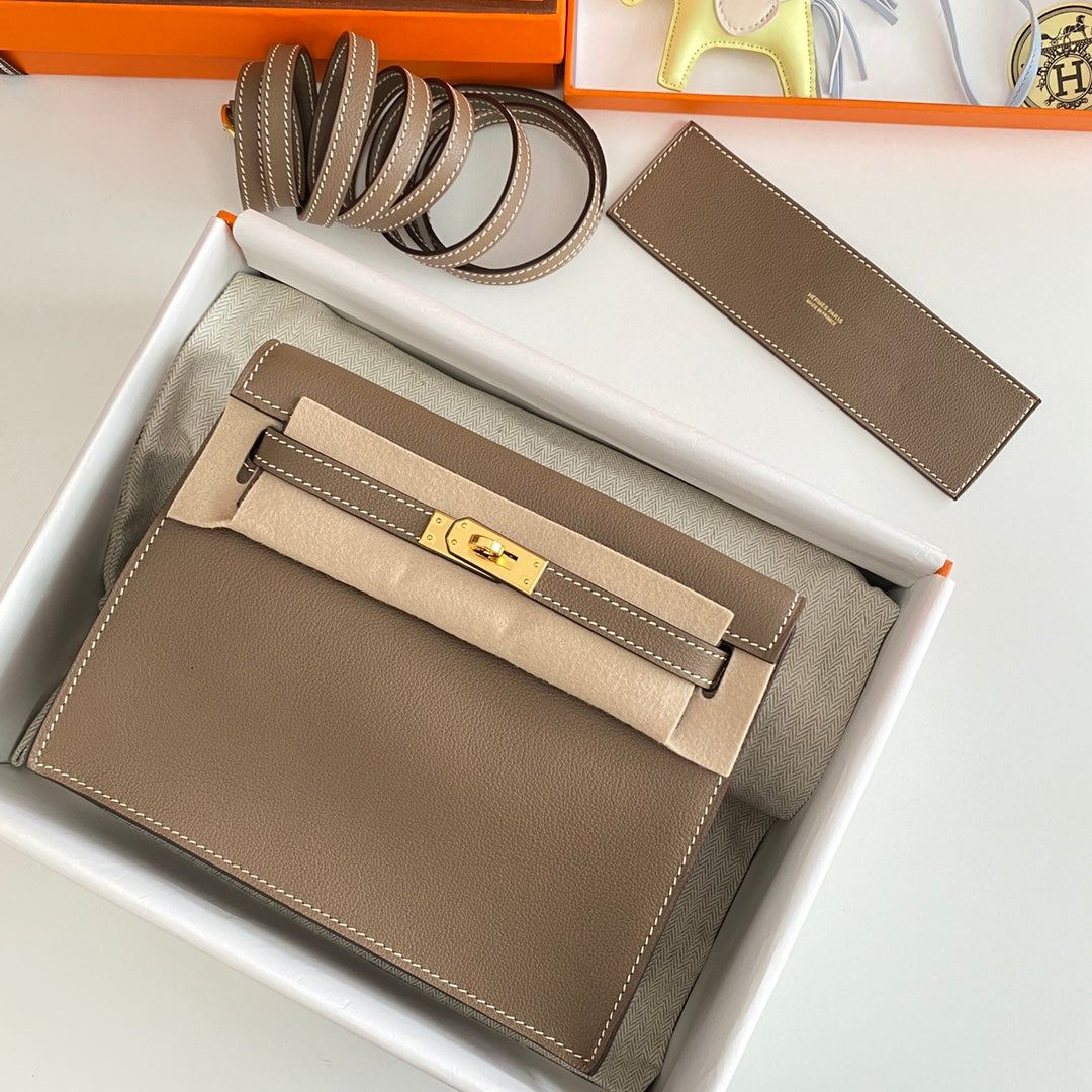 Luxe Touch- Fashion New Arrival Bag - HMS - 021