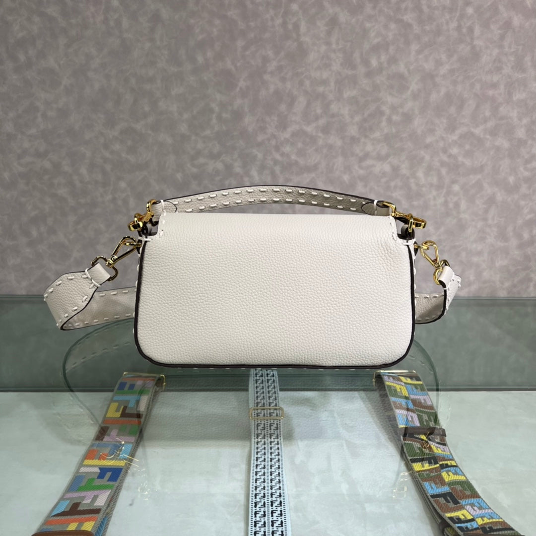 Luxe Touch -  Bag - FED - 302