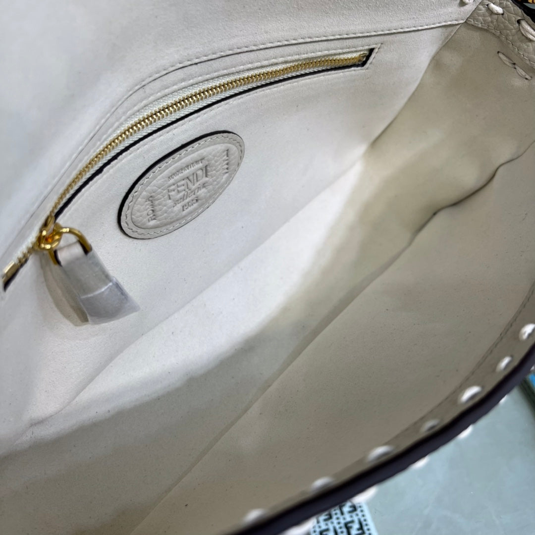Luxe Touch -  Bag - FED - 302